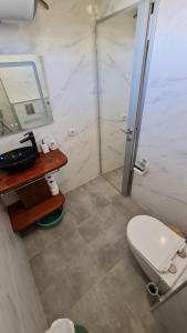S Apartment