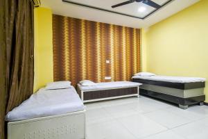 Hotel Aarav 94