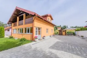 Mountain house "Kira" - Zlobin
