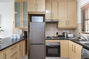 Spacious 1 Bedroom Flat Church St Stellenbosch