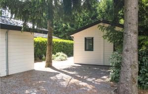 Gorgeous Home In Vorden With Kitchen