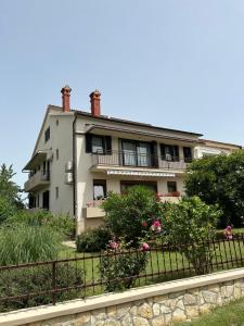 Apartment Karolina - green oasis