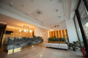 Solid Magic Apart Hotel