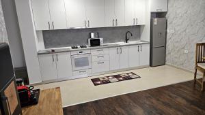 Luxury 2 bed apartment by Albert