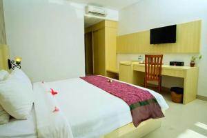 Celosia 1 BR Superior Room AN23