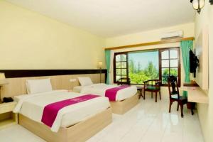 Celosia 1 BR Superior Room AN23