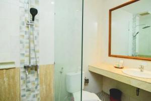 Celosia 1 BR Superior Room AN23