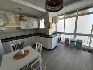 La Zamarrilla Dreams FREE WIFI&AC by Easytrip