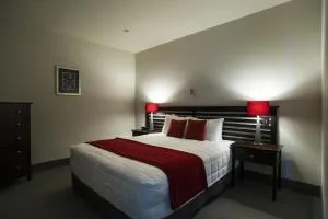 埃默拉尔德酒店 - 吉斯伯恩