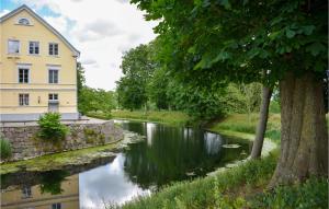 Gorgeous Home In Tomelilla With Wifi