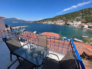 Xlimos house