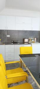 Apartmani Romansa Perucac