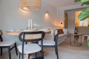 La Casita Bonita by Aguilarent