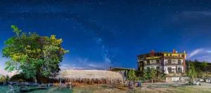 Mouson Melathron - Polýdendron