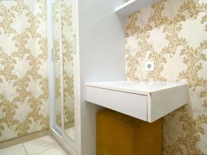 Comfort Stay 2BR at Springlake Summarecon Bekasi Apartment By Travelio