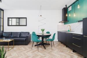 Podgórze Golden Oriole Apartment Cracow by Renters Prestige