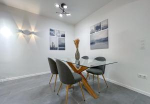 LIV - Modern Comfort Oasis in Pagrati