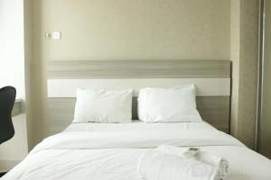 Comfy Studio Apartment near UNPAD Taman Melati Jatinangor By Travelio