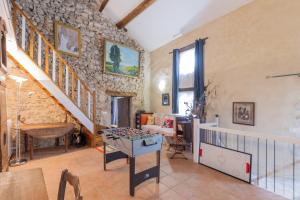 Maisons de vacances Maison De Vacances Avec Piscine : photos des chambres