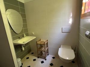 Maisons d'hotes La bergerie : photos des chambres