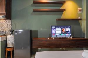 Good Choice and Simply Studio Apartment Margonda Residence 4 By Travelio