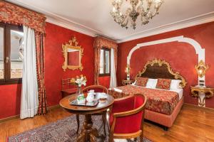Deluxe Family Room (4 Adults) room in Hotel Ca' Alvise