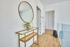 Modern 3 bedroom house with a pool in Finestrat