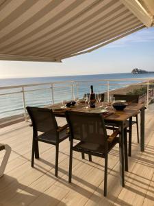 Superbe appartement face à la mer