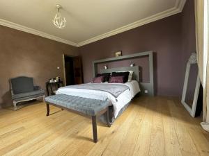 B&B / Chambres d'hotes Les Hauts de Saulies - Chambre et Table d-Hotes de charme : photos des chambres