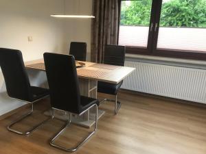 Maxi-Apartment Bodanum - mit eigener Terrasse - naturnahe Ortsrandlage - VDSL - 10 min zum Nürburgring