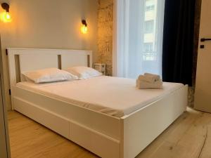ApartHotel Riviera - BALCON BARLA - Old Port PLace du Pin