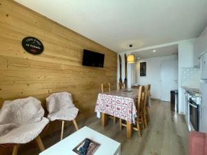 Homency - Résidence LOurs Blanc 852