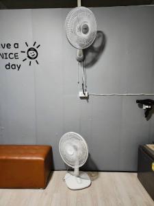 201-Olan Place Homely room Free Wi-Fi and Near BTS line