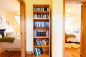 Dingle Town Cottage - Tigh Peig