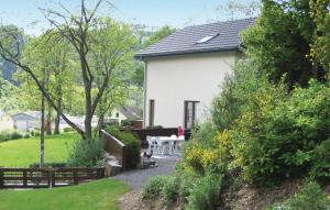 Three-Bedroom Holiday Home  room in Holiday Home Burg-Reuland with Sauna IV