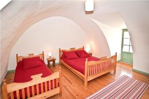 Maisons de vacances Gites de france 3 epis 8 personnes a conques les genevriers : photos des chambres