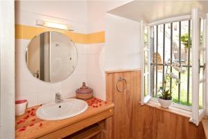Maisons de vacances Gites de france 3 epis 8 personnes a conques les genevriers : photos des chambres