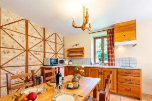 Gîte Gîte le Peyrou 23 personnes à La Viale