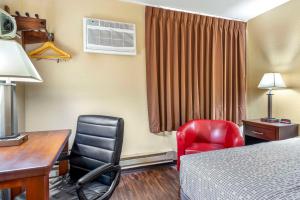 Econo Lodge La Crosse North