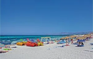 4 Bedroom Amazing Home In Can Picafort - 坎皮卡福特