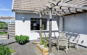 Three-Bedroom Holiday Home In Ystad