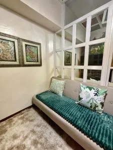 Quiet and Homely Condo at Moldex Residences with Free Parking - Rosario