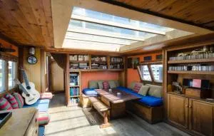 Unic boat in old harbour - Calonge