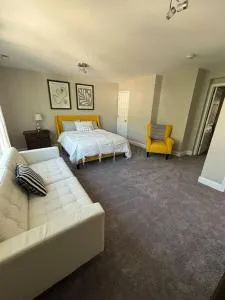 Spacious 5BR 15 mins from Downtown -free parking! - Capitol Heights