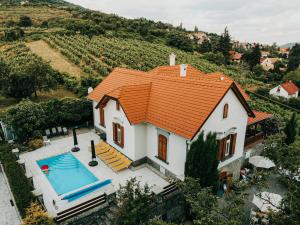 Badacsony Villa Ria - 4hvězdičkové hotely ve městě Badacsonytomaj