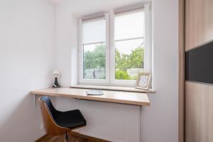 Stylowy Apartament z oddzielna sypialnią niedaleko centrum Chorzowa by Noclegi Renters