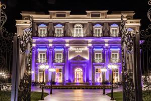 King & Queen Boutique Hotel - Ubytování bez kategorie ve městě Fier