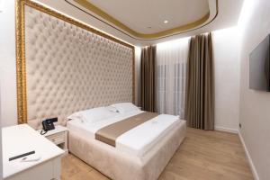 King & Queen Boutique Hotel