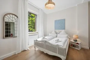 Altstadt Apartment am Wasser mit Parkplatz und riesigem Garten - Roxheim