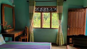 Thomasha Homestay & Tuk Tuk Tour